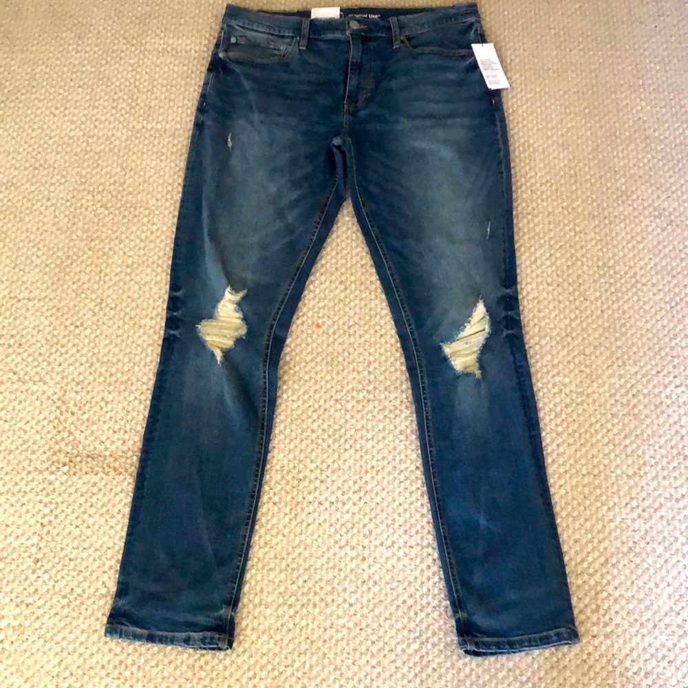 Men's Distressed Slim Fit Blue Jeans